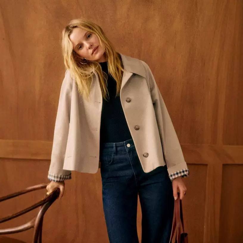 Women's Cropped Button Jacket