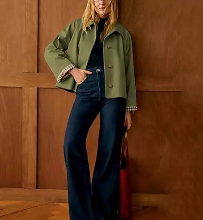 Women's Cropped Button Jacket