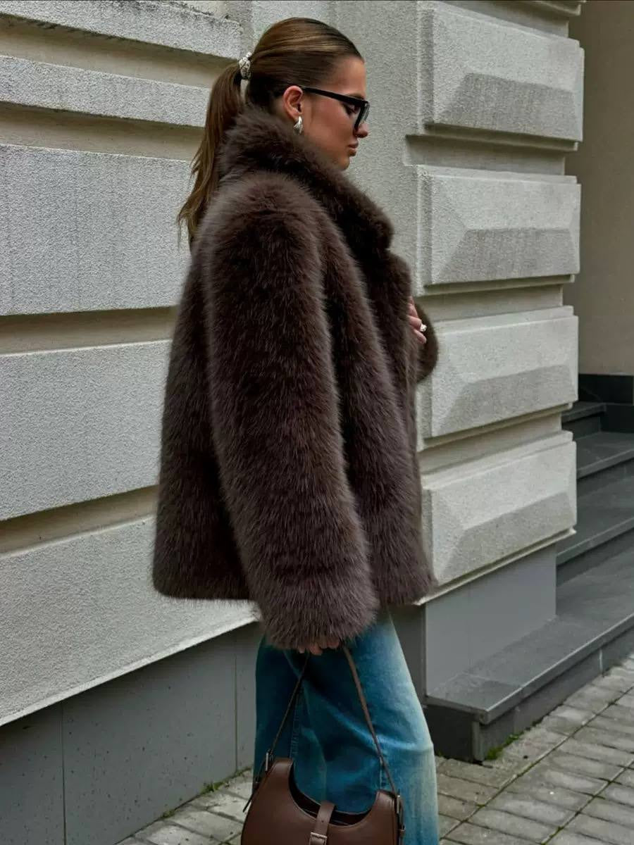 Relaxed Plush-Textured Coat With Wide Collar And Long Sleeves – Brown
